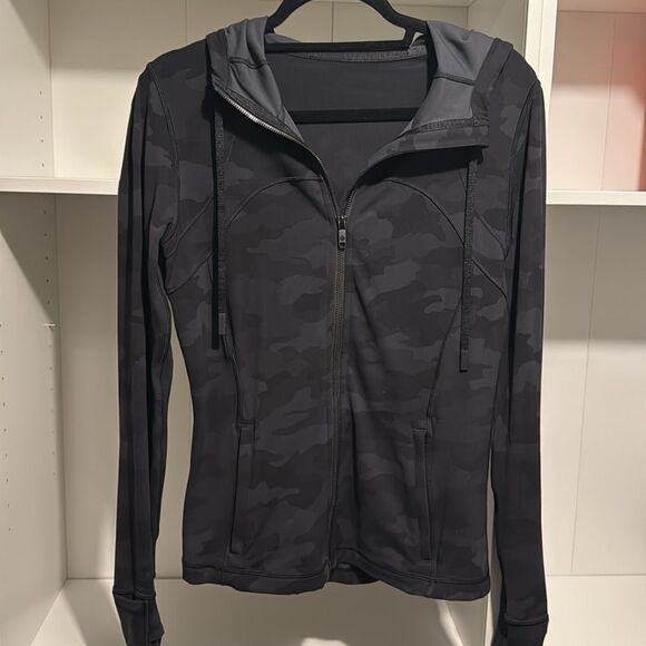 Lululemon | Hooded Define Jacket | Size 10 - Picture 4 of 13